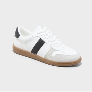Universal Thread Nikita Memory Foam Fashion‎ Sneakers, Size 11, NIB
